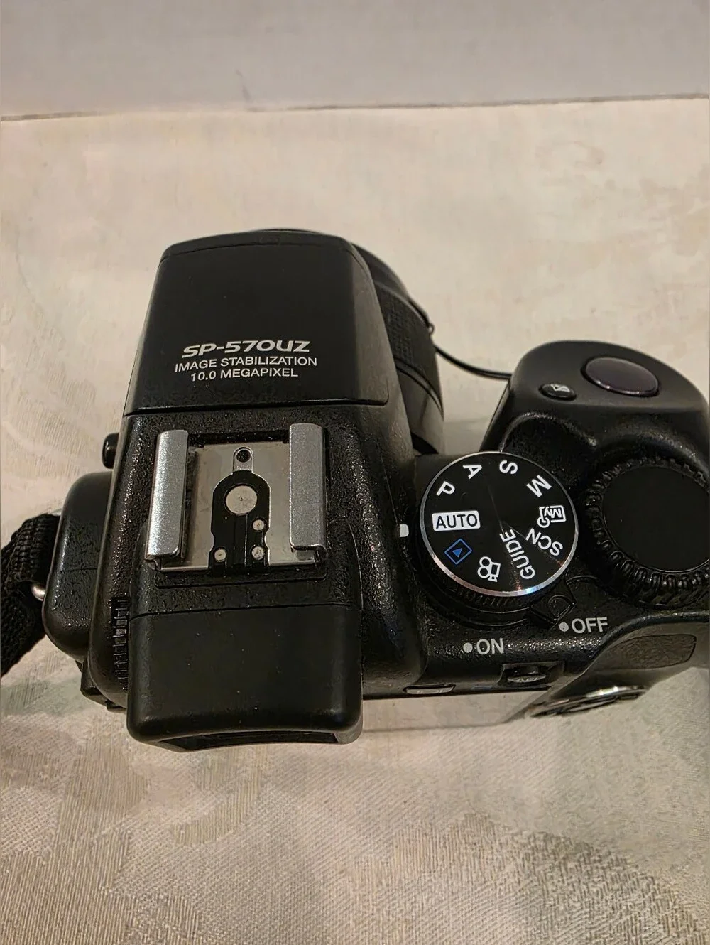 Olympus SP-57OUz 10MP CCD AA Battery Digital Camera/Strap& Lens Cap/ Case